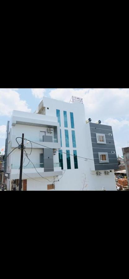 Hotel Anand ウッジャイン エクステリア 写真